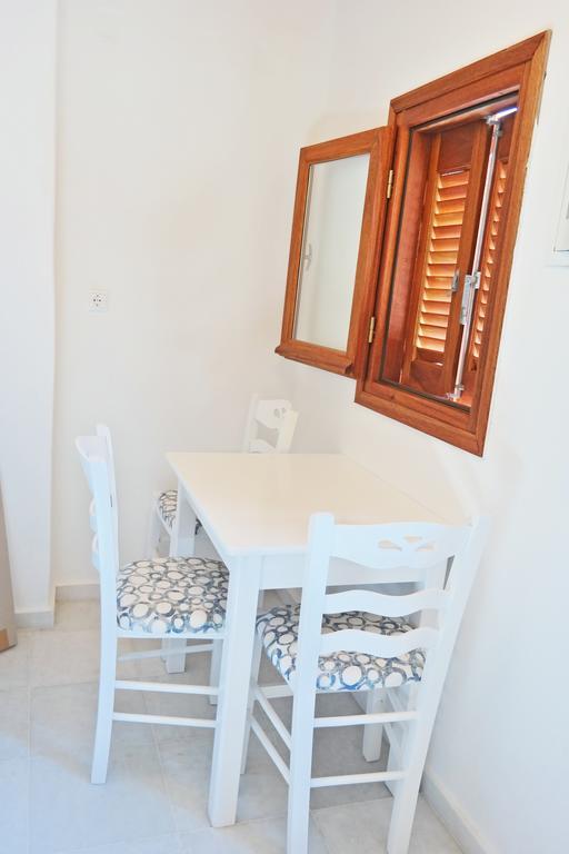 Katerina Suites Agios Prokopios  Buitenkant foto