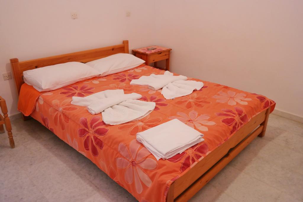 Katerina Suites Agios Prokopios  Buitenkant foto