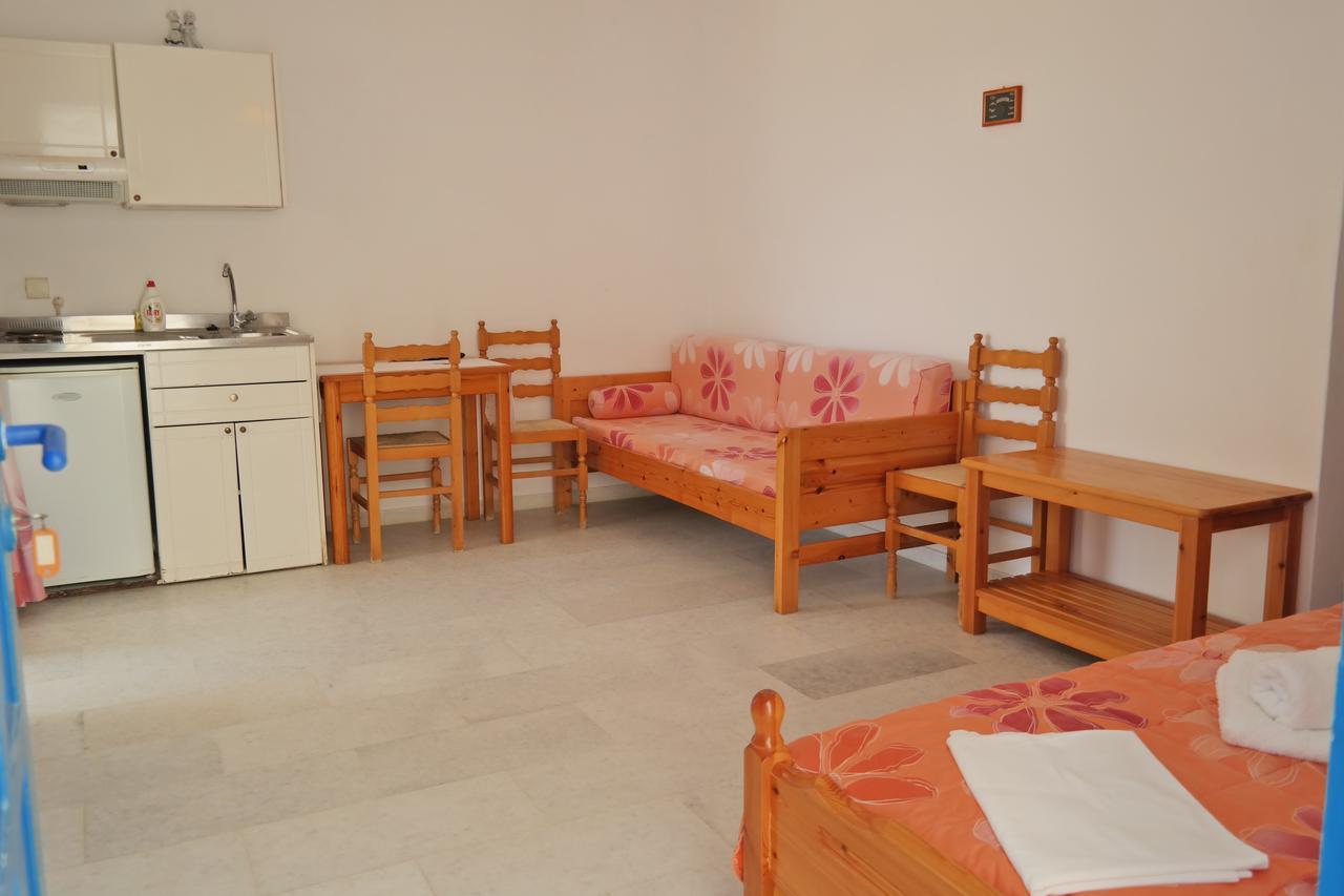 Katerina Suites Agios Prokopios  Buitenkant foto