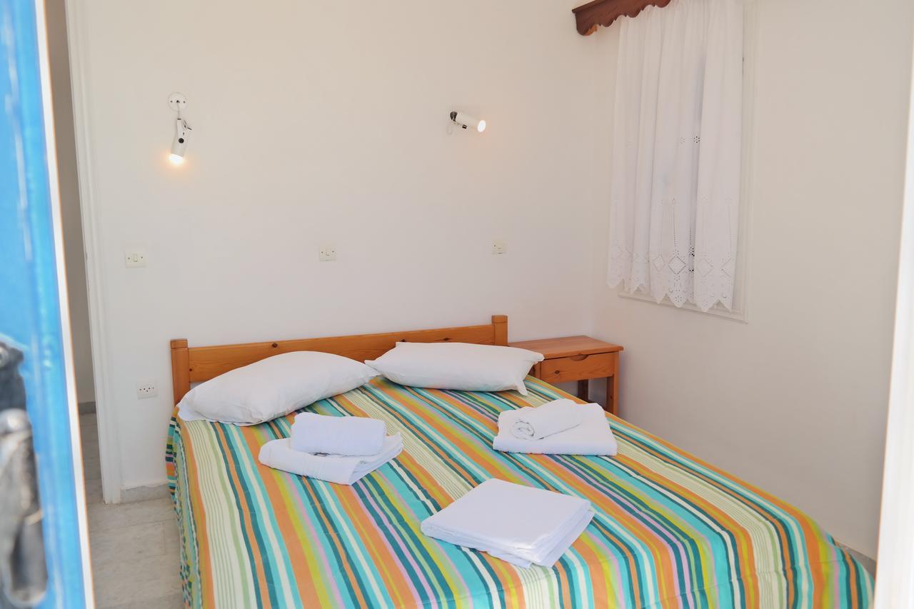 Katerina Suites Agios Prokopios  Buitenkant foto