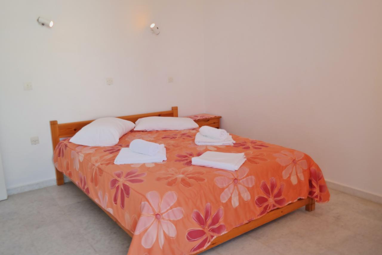 Katerina Suites Agios Prokopios  Buitenkant foto